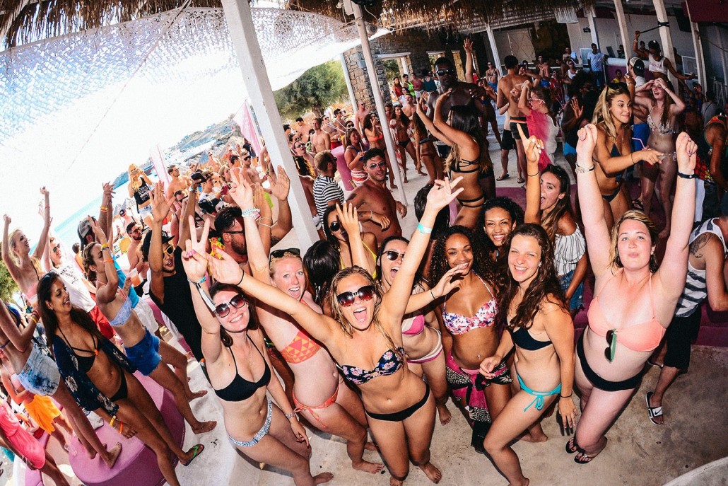 South Beach Spring Break Topless - 22 Of The World's Sexiest Vacation Destinations